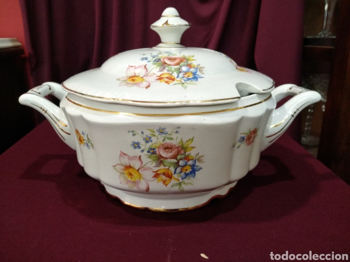 Antig&uuml;edades: Sopera de porcelana IT Santander - Foto 1
