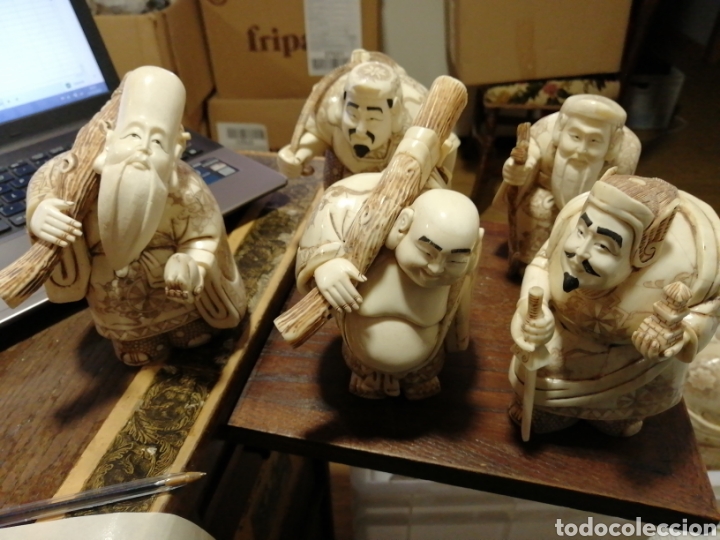 Antiquit&auml;ten: Cinco dioses de la felicidad hueso tallado