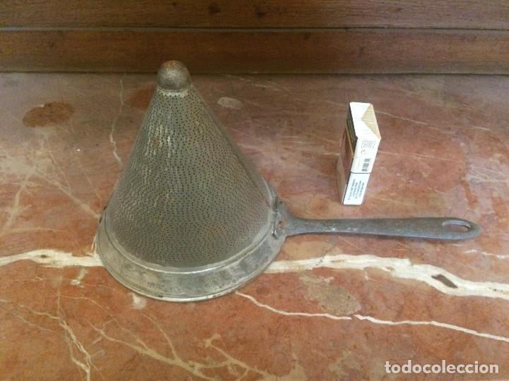 Antig&uuml;edades: COLADOR - Foto 1