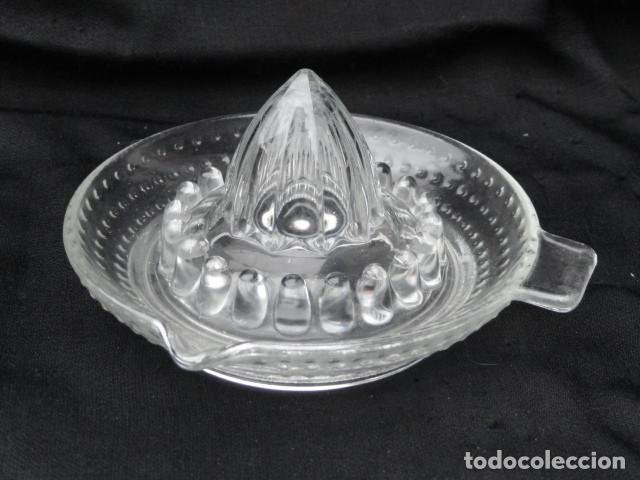 Antig&uuml;edades: EXPRIMIDOR C&Iacute;TRICOS DE CRISTAL. - Foto 1