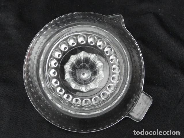 Antig&uuml;edades: EXPRIMIDOR C&Iacute;TRICOS DE CRISTAL. - Foto 4