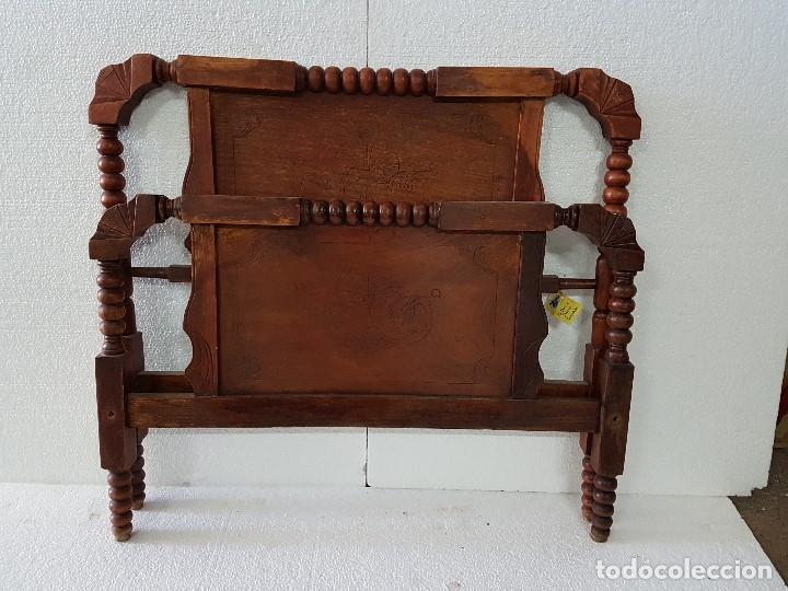 Antig&uuml;edades: ANTIGUA CAMA TORNEADA - Foto 1
