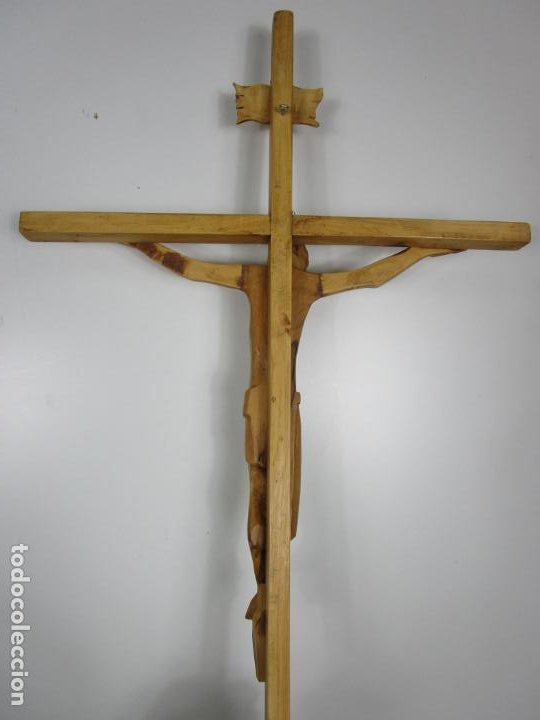 Antigüedades: Crucifijo - Cristo a la Cruz - Talla en Madera de Boj - 62 cm Altura - Foto 10 - 198391072