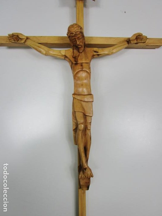 Antigüedades: Crucifijo - Cristo a la Cruz - Talla en Madera de Boj - 62 cm Altura - Foto 13 - 198391072