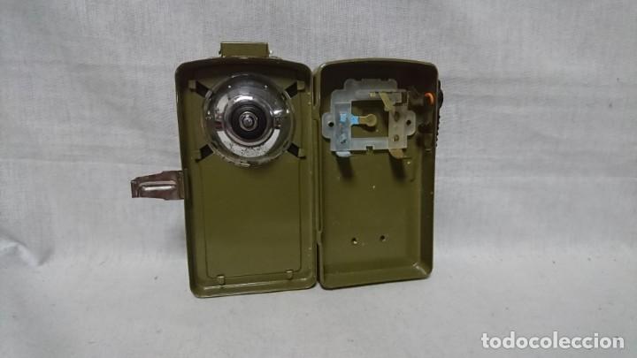 Antig&uuml;edades: LINTERNA VINTAGE, TIPO MILITAR - Foto 6