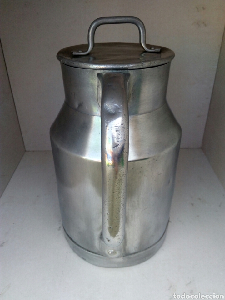 Antig&uuml;edades: Lechera de aluminio a&ntilde;os 60 - Foto 4