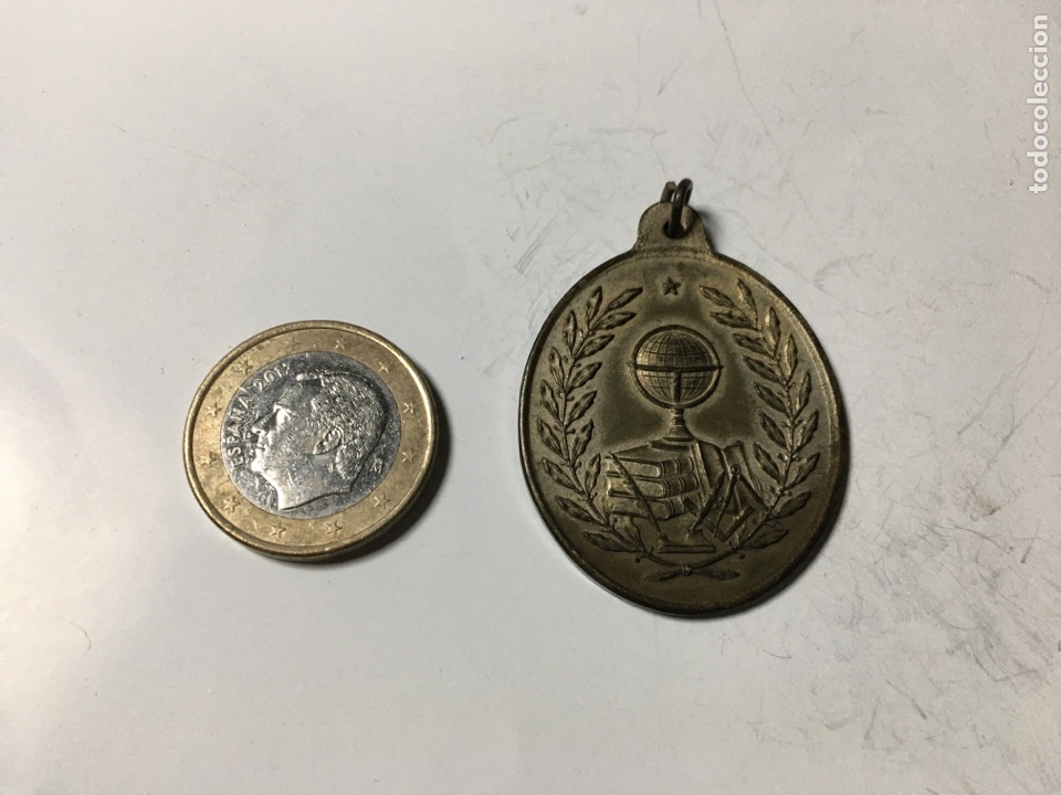 medalla premio a la aplicacion - Compra venta en todocoleccion