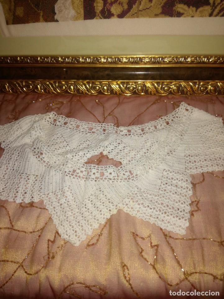 Antig&uuml;edades: Cuello de encaje de ganchillo - Foto 1