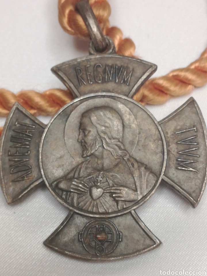 Antig&uuml;edades: Medalla cristo sagrado coraz&oacute;n - Foto 1
