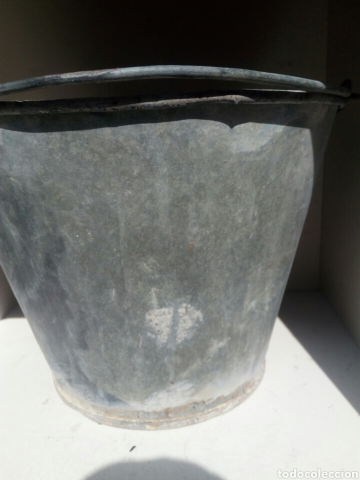 Antig&uuml;edades: Cubo de zinc - Foto 3