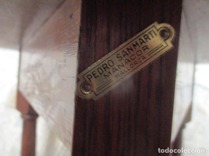 Antig&uuml;edades: Mesita auxiliar - Foto 3