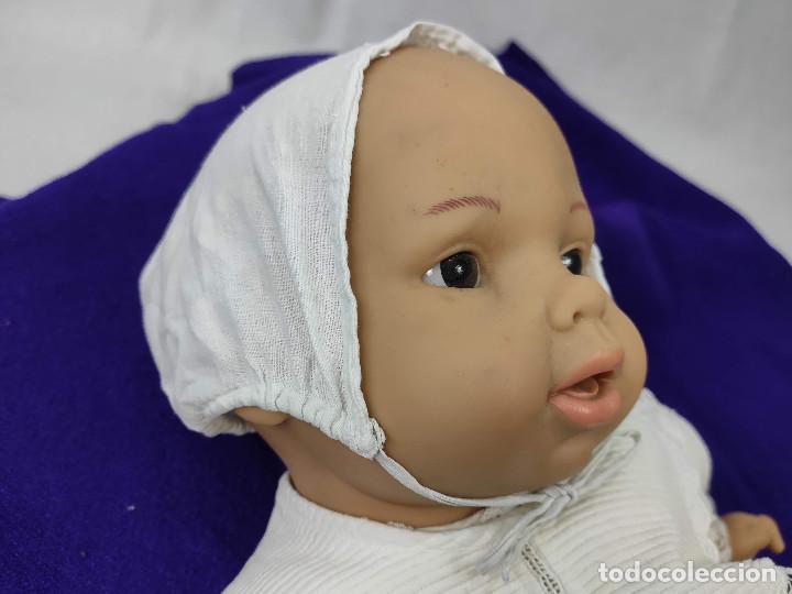 Antig&uuml;edades: Antiguo gorro de criatura - Foto 3