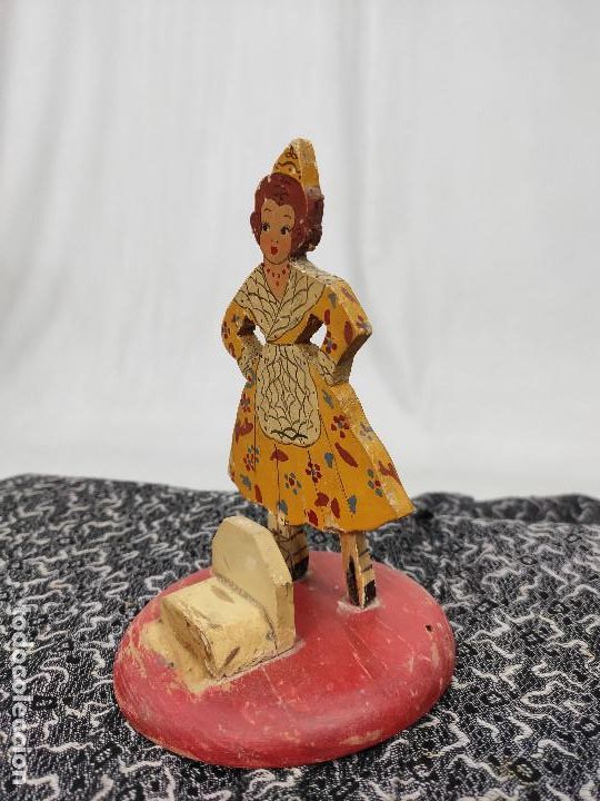 Antig&uuml;edades: Fallera. Imagen de valenciana - Foto 2