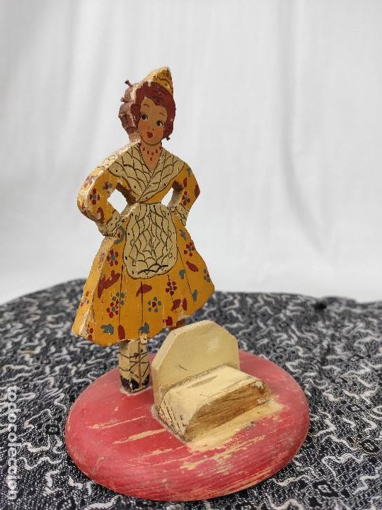 Antig&uuml;edades: Fallera. Imagen de valenciana - Foto 4