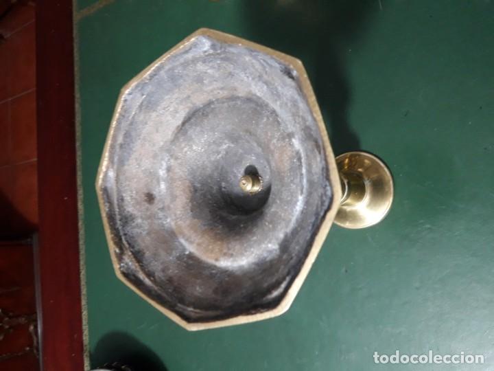 Antig&uuml;edades: Candelero Isabelino - Foto 3