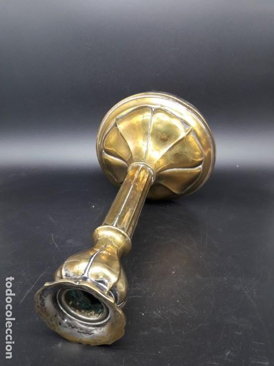 Antig&uuml;edades: Candelero modernista - Foto 3