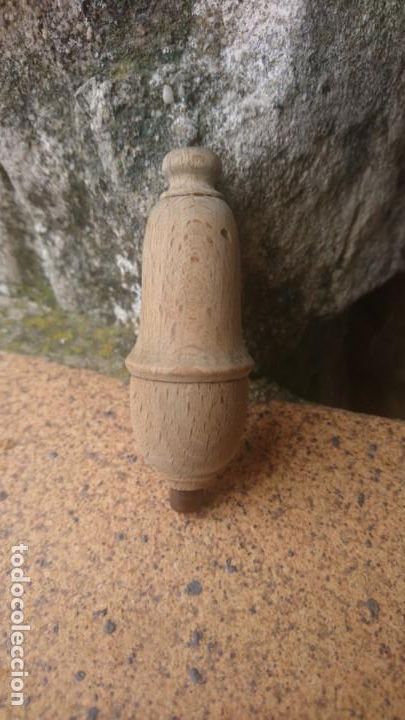 Antig&uuml;edades: Pulsador antiguo madera - Foto 3