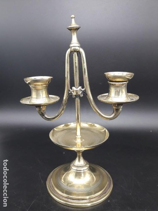 Antig&uuml;edades: Candelabro 2 brazos - Foto 1