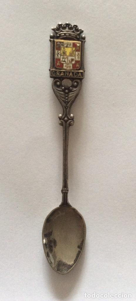 Antig&uuml;edades: Cucharilla de plata esmaltada-Granada - Foto 1