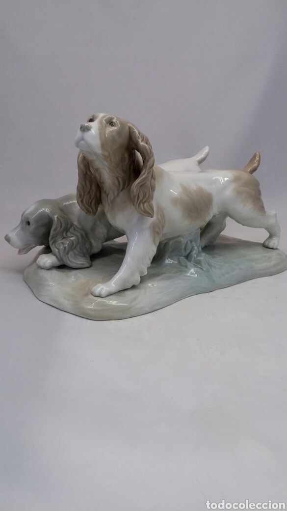 Antig&uuml;edades: Figura pareja peros de caza cocker spaniel - Foto 1