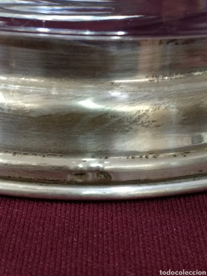 Antig&uuml;edades: Cubitera de cristal tallado y base de plata - Foto 2