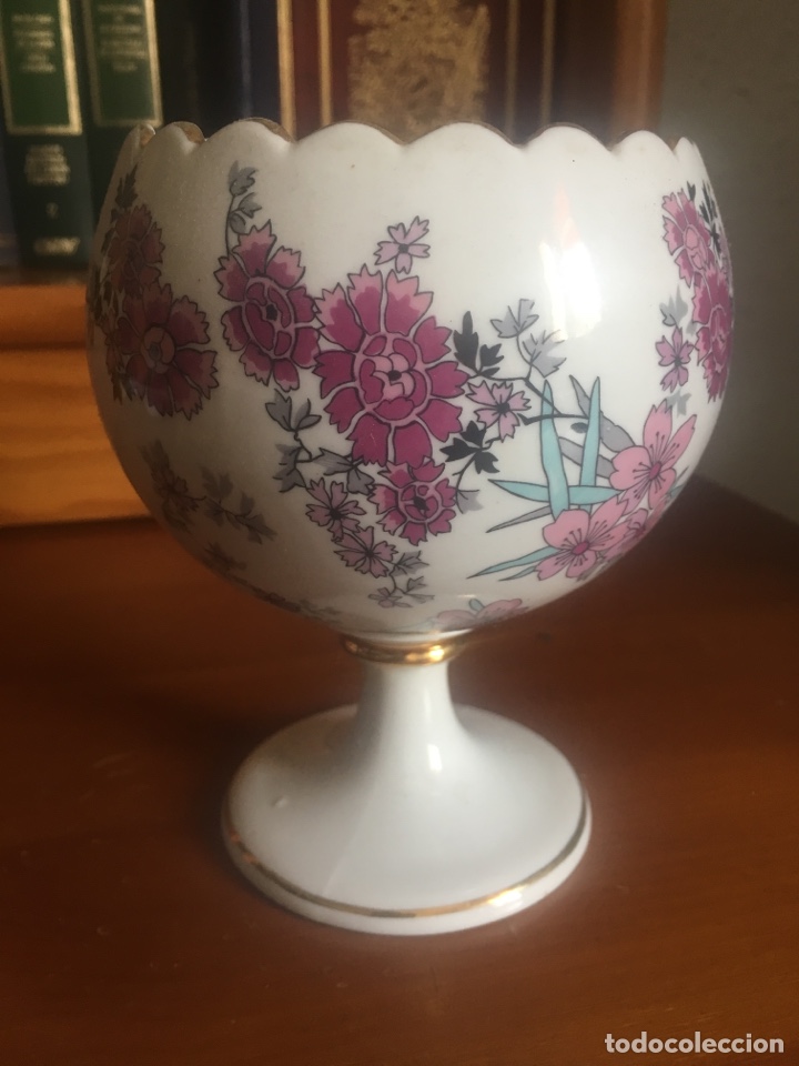 Antig&uuml;edades: Vaso de porcelana hispania belcor - Foto 4