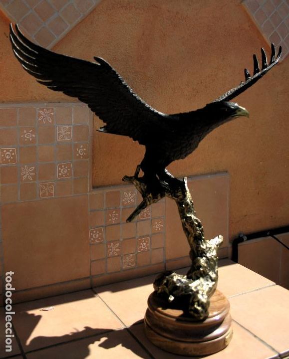 Antig&uuml;edades: Aguila bronce Soher - Foto 1