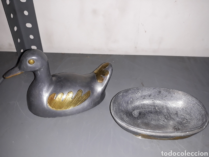 Antig&uuml;edades: Antiguo joyero pato hecho de plomo - Foto 2