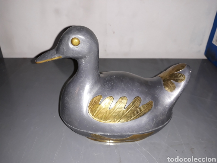 Antig&uuml;edades: Antiguo joyero pato hecho de plomo - Foto 1