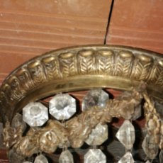 Antigüedades: ANTIGUA LAMPARA ISABELINA EN BRONCE Y PRISMA DE CRISTAL