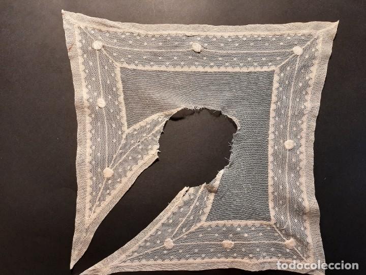 Antig&uuml;edades: Original cuello de tul s. XIX - Foto 1