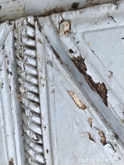 Antig&uuml;edades: Puerta de casta&ntilde;o - Foto 5