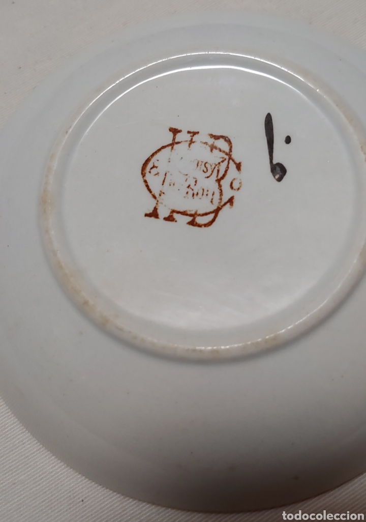 Antig&uuml;edades: Plato de caf&eacute; CHOISY LE ROI. Marca HB y Co - Foto 2
