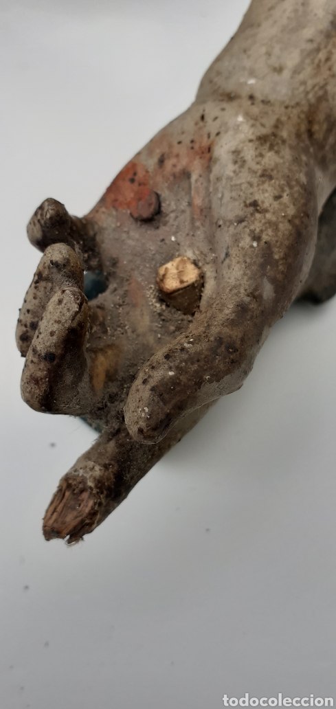 Antig&uuml;edades: Cristo tallado en madera estucada y policromada - Foto 45