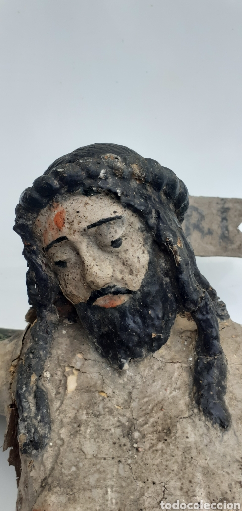 Antig&uuml;edades: Cristo tallado en madera estucada y policromada - Foto 49