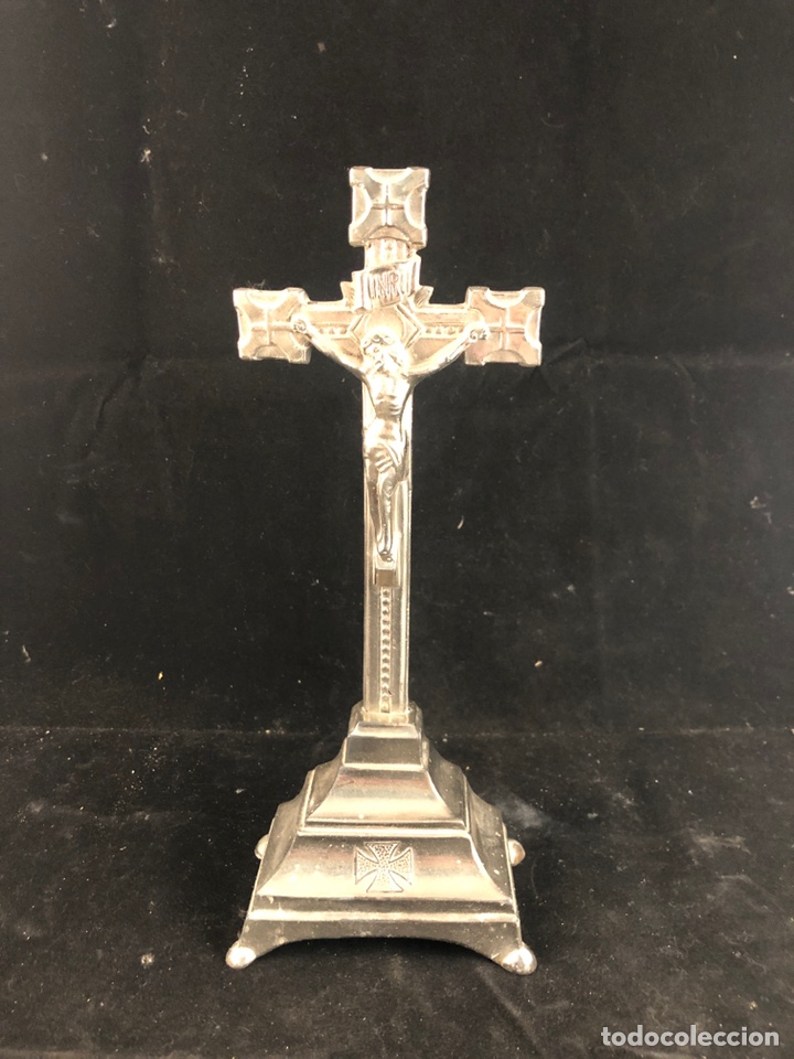 Antig&uuml;edades: Cruz de plata - Foto 1