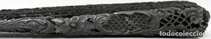 Antigüedades: Abanico de luto con varillaje en madera calada y tallada con país en encaje de Bruselas hacia 1900 - Foto 12 - 199497443