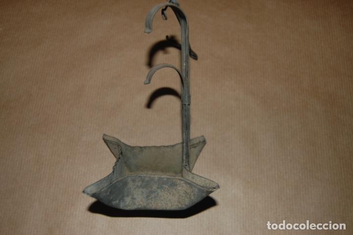 Antig&uuml;edades: Candil de chapa. - Foto 1