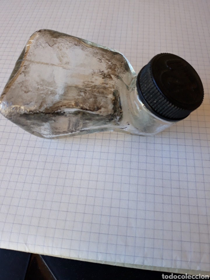 Antig&uuml;edades: Antiguo tintero Pelikan de vidrio - Foto 1