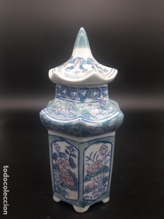 Antig&uuml;edades: Pagoda porcelana - Foto 1