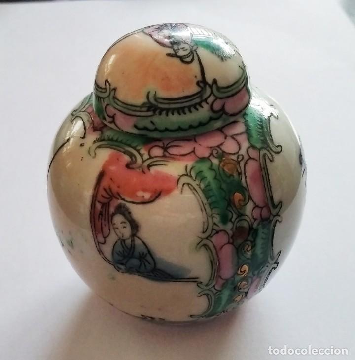 Antig&uuml;edades: Bote de porcelana japonesa - Foto 1