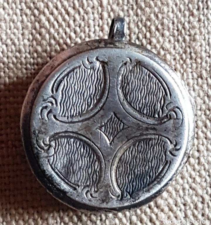 Antig&uuml;edades: Antiguo relicario plata - Foto 3