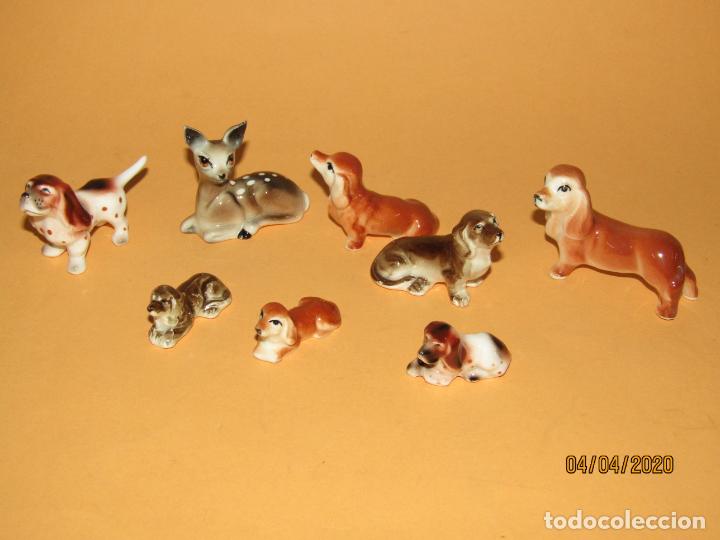 Antig&uuml;edades: Lote de Perritos y Bambi de Porcelana, Loza o Similar - No Resina