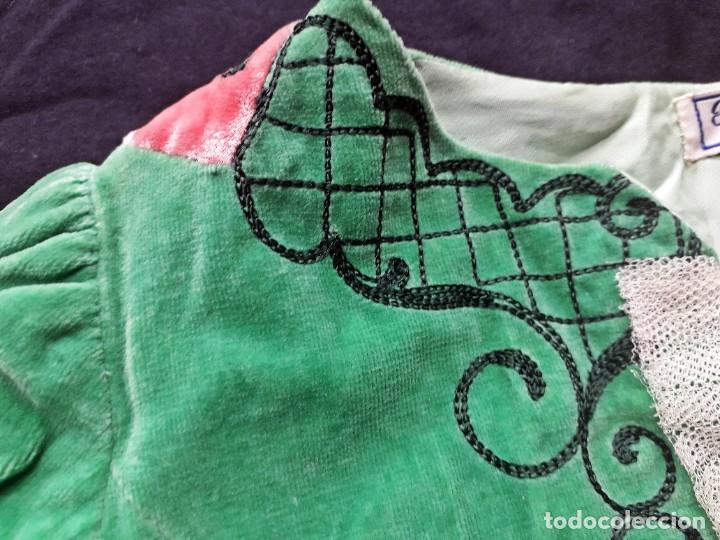 Antig&uuml;edades: ESPECTACULAR CHAQUETILLA SIGLO A ? CATALOGAR ?? - Foto 5