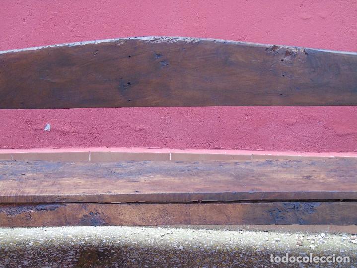 Antig&uuml;edades: ANTIGUO BANCO DE NOGAL. RESTAURADO. - Foto 33