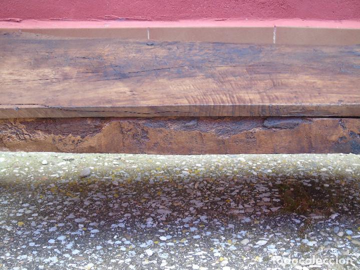 Antig&uuml;edades: ANTIGUO BANCO DE NOGAL. RESTAURADO. - Foto 36