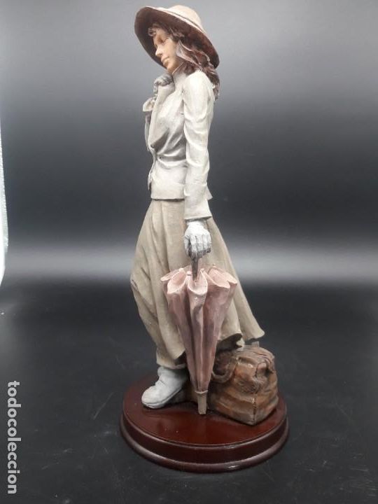 Antig&uuml;edades: Figura de mujer - Foto 2