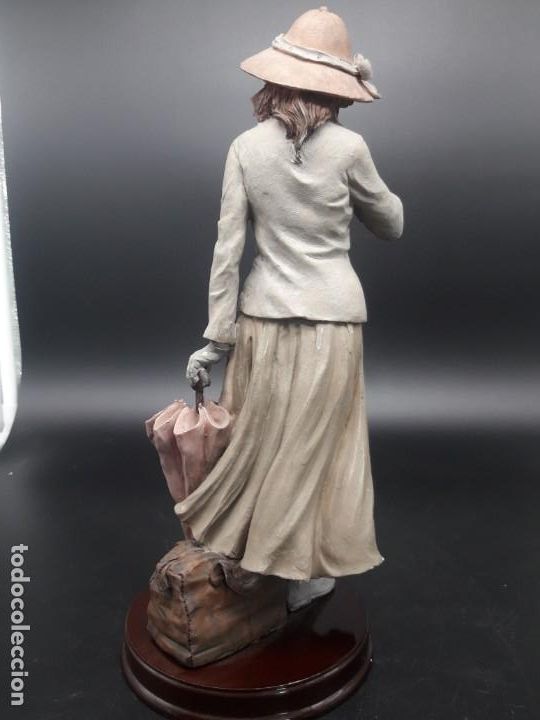 Antig&uuml;edades: Figura de mujer - Foto 3