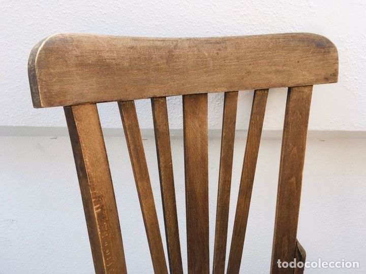 Antig&uuml;edades: Silla Bistro curvada estilo Thonet color marron - Foto 3