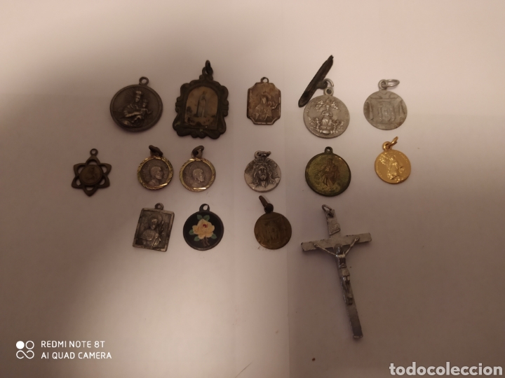 Antig&uuml;edades: Colgantes religiosos antiguos - Foto 1